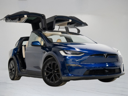 used 2022 Tesla Model X car, priced at $81,900
