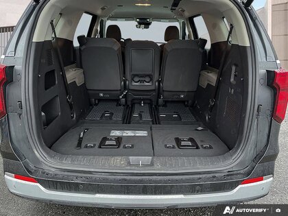 used 2025 Kia Carnival car, priced at $47,555