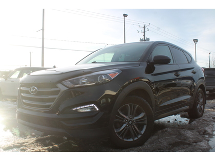 Black 2016 Hyundai Tucson 2.0L FWD SUV / Crossover Automatic