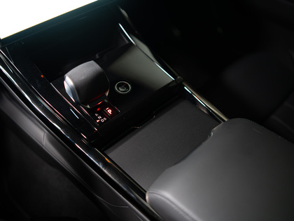 used 2025 Land Rover Range Rover Sport car, priced at $135,900