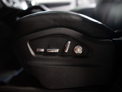 used 2021 Porsche Cayenne car, priced at $59,900