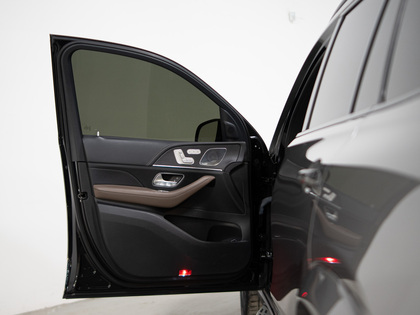 used 2021 Mercedes-Benz GLS car, priced at $109,900