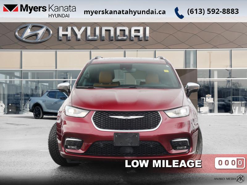 2023 Chrysler Pacifica Hybrid - Gallery image 1