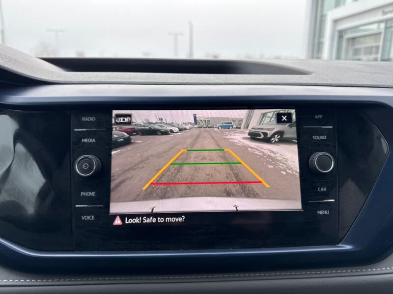 2024 Volkswagen Taos - Gallery image 16