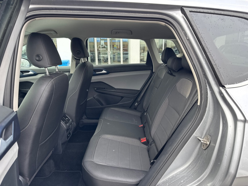 2024 Volkswagen Taos - Gallery image 10