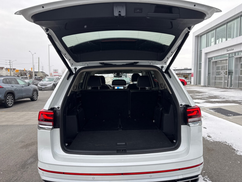 2024 Volkswagen Atlas - Gallery image 9
