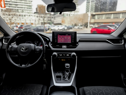 used 2019 Toyota RAV4 car, priced at $25,495