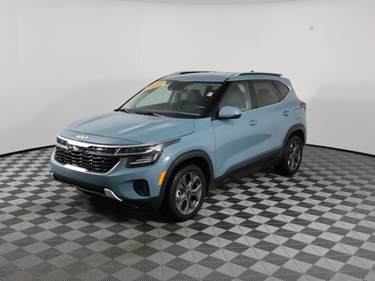 2024 Kia Seltos EX AWD