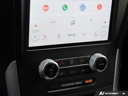 used 2022 Ford Edge car, priced at $28,999