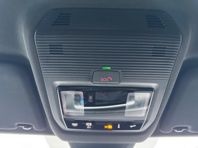 2025 Volkswagen Atlas Cross Sport - Gallery image 22