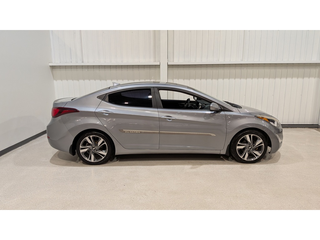 Hyundai Elantra 2015