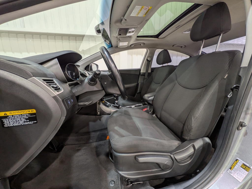 Hyundai Elantra 2015