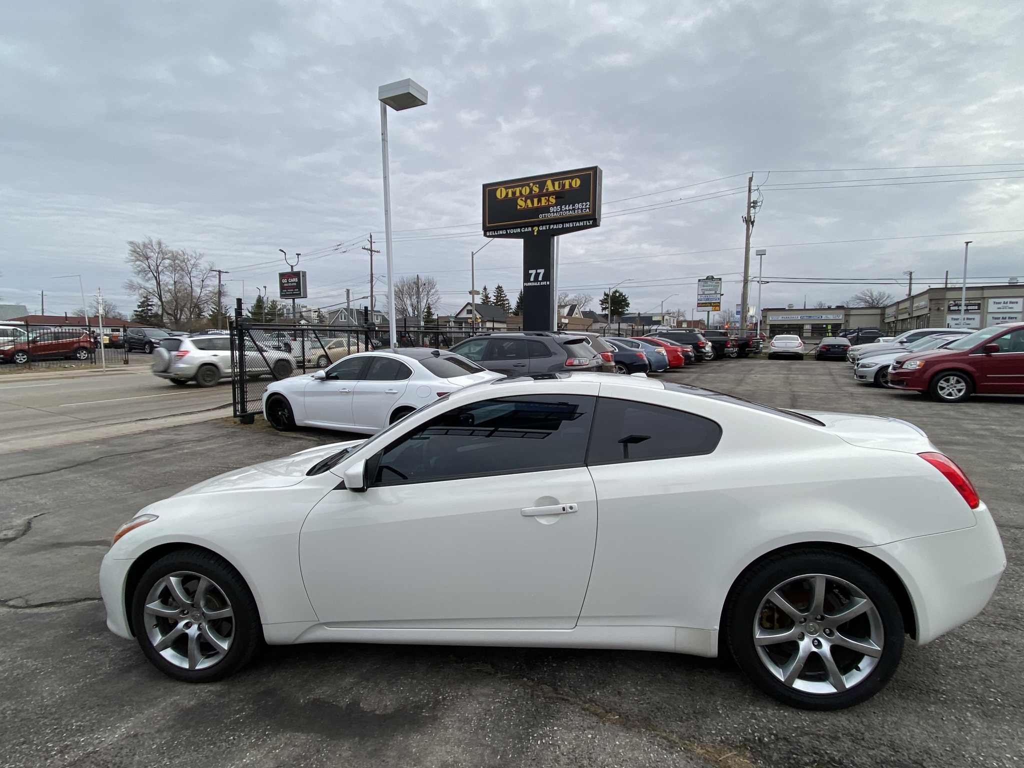 2010 Infiniti G37
