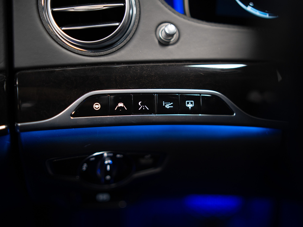 2018 Mercedes-Benz Maybach S 650 MAYBACH   S650   BRABUS KIT   EXECUTIVE PKG, 多伦多, 全款车