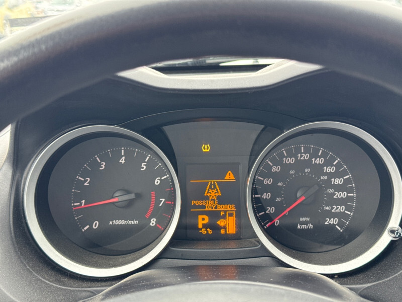 2017 Mitsubishi Lancer - Gallery image 12