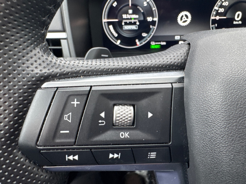 2024 Mitsubishi Outlander PHEV - Gallery image 18