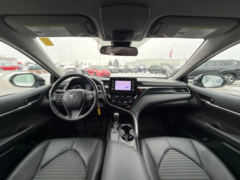 2024 Toyota Camry - Gallery image 11