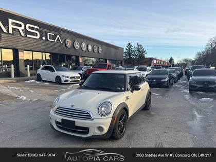 2013 MINI Cooper Hatchback FWD