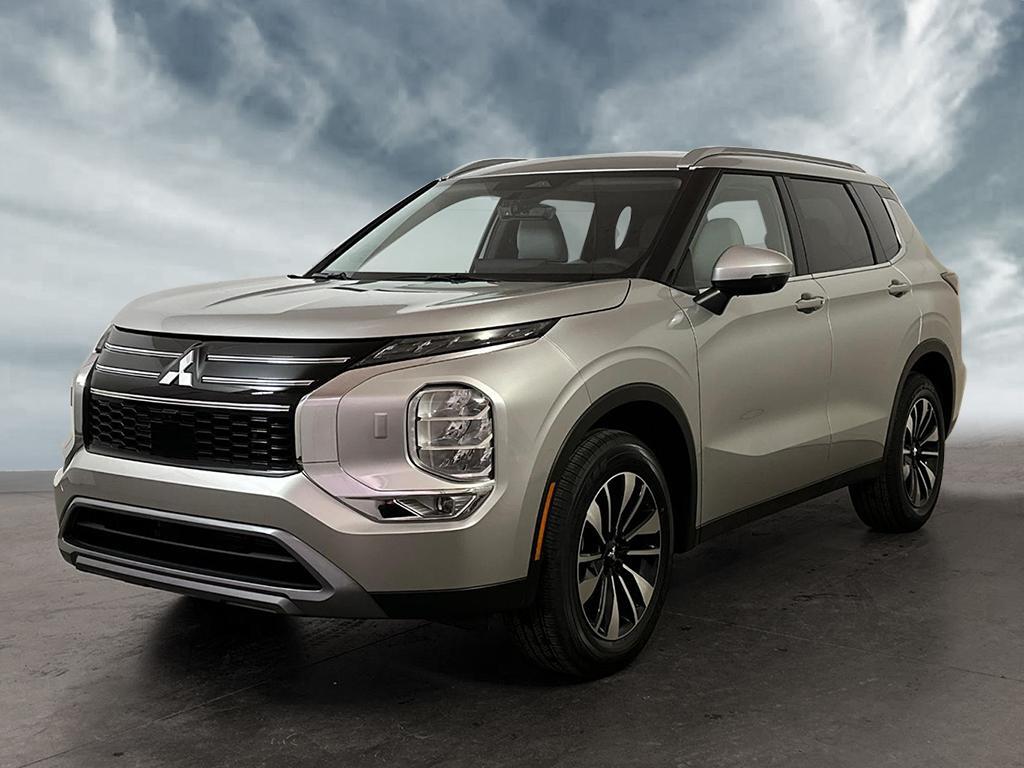 2026 Mitsubishi Outlander LE FWD
