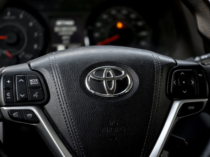 used 2015 Toyota Sienna car, priced at $18,995