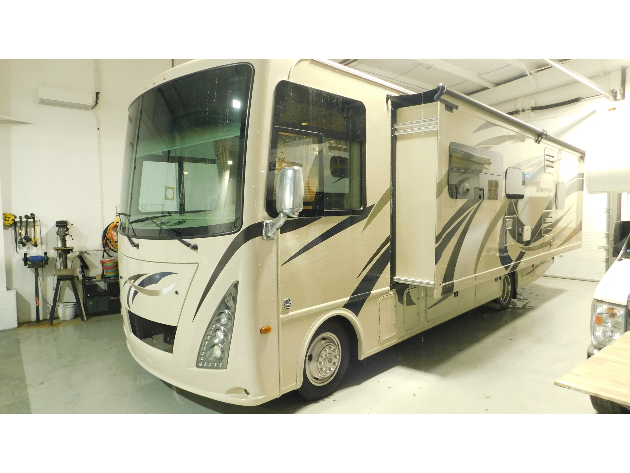 2017 Thor Motor Coach Windsport