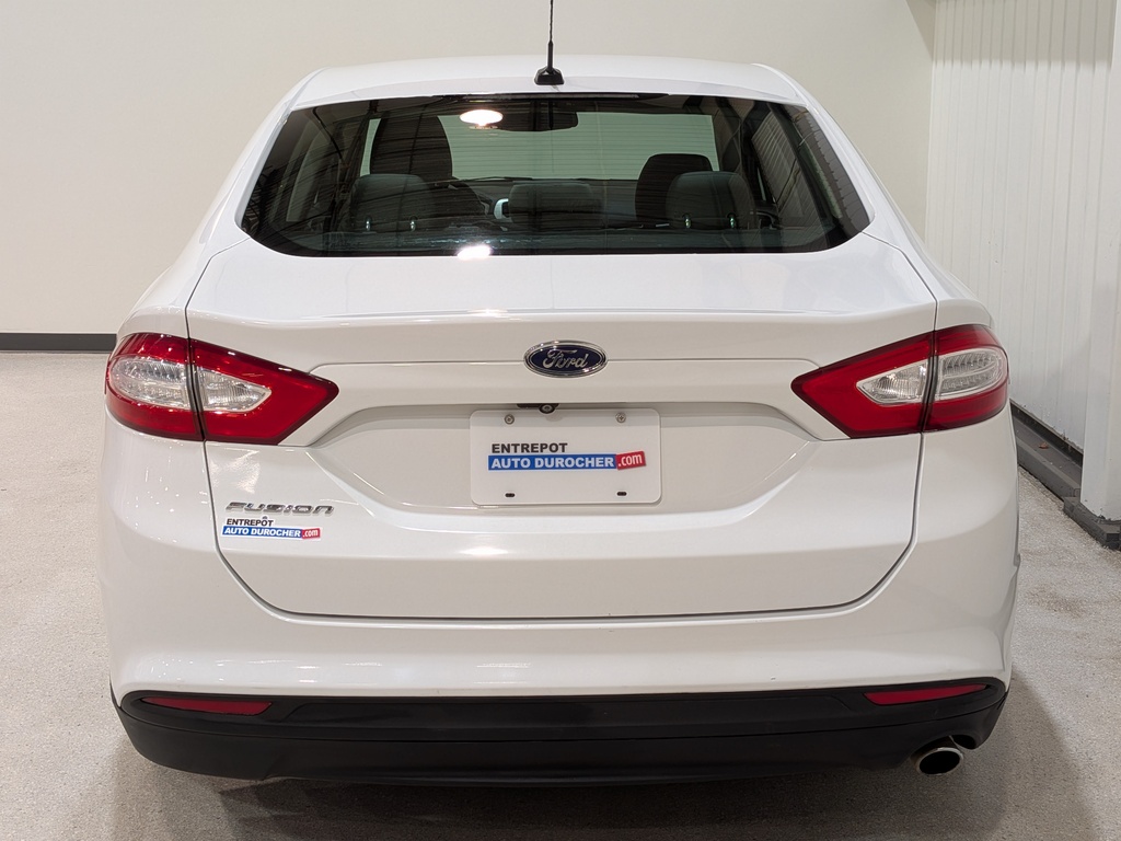 Ford Fusion 2015