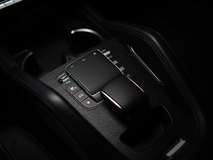 used 2022 Mercedes-Benz GLE car, priced at $61,900