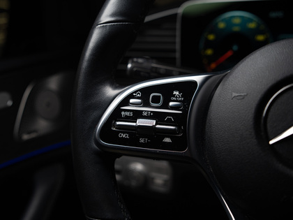 used 2022 Mercedes-Benz GLE car, priced at $61,900