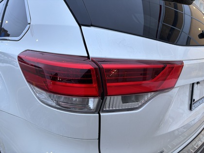 used 2017 Toyota Highlander car, priced at $25,995