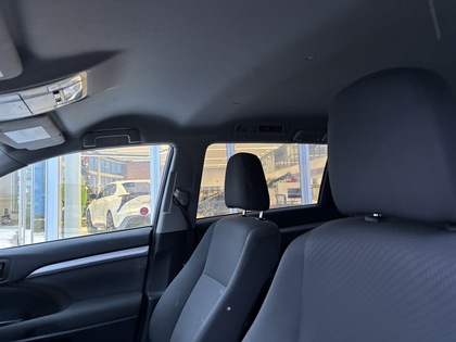 used 2017 Toyota Highlander car, priced at $25,995