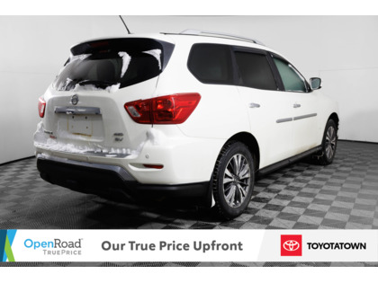 used 2017 Nissan Pathfinder car, priced at $11,998