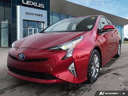 Toyota Prius Touring FWD 2016