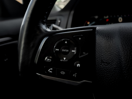 used 2021 Honda Pilot car, priced at $30,795