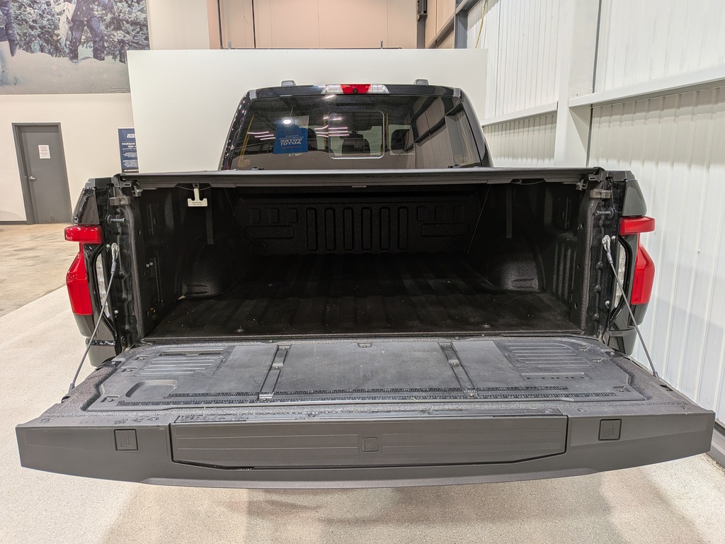 Ford F-150 Lightning 2023