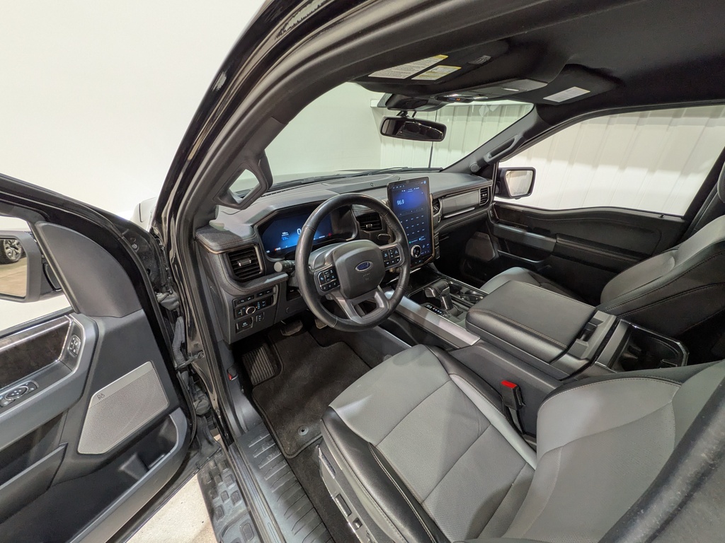 Ford F-150 Lightning 2023