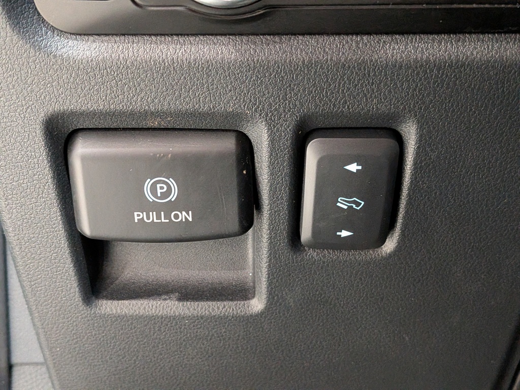 Ford F-150 Lightning 2023