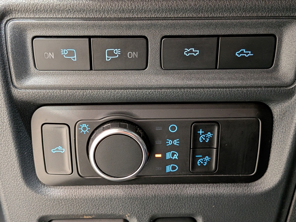 Ford F-150 Lightning 2023