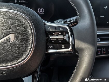 used 2025 Kia Sorento Hybrid car, priced at $46,999