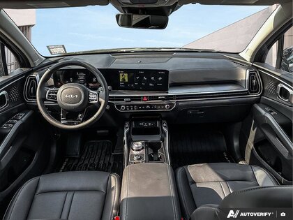 used 2025 Kia Sorento Hybrid car, priced at $46,999