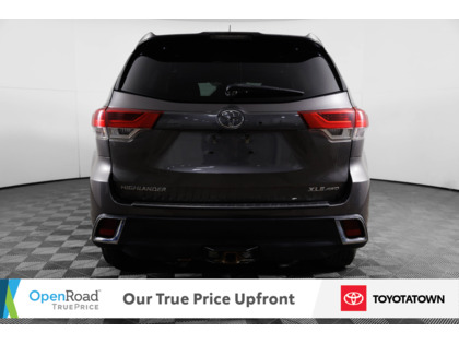 used 2019 Toyota Highlander car, priced at $25,998