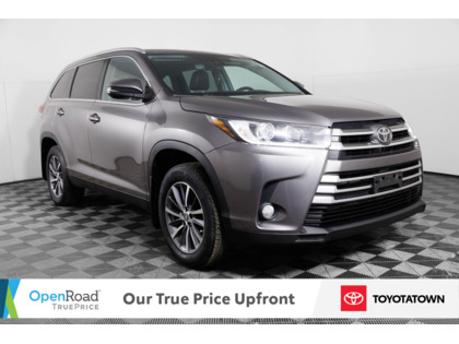 used 2019 Toyota Highlander car, priced at $25,998