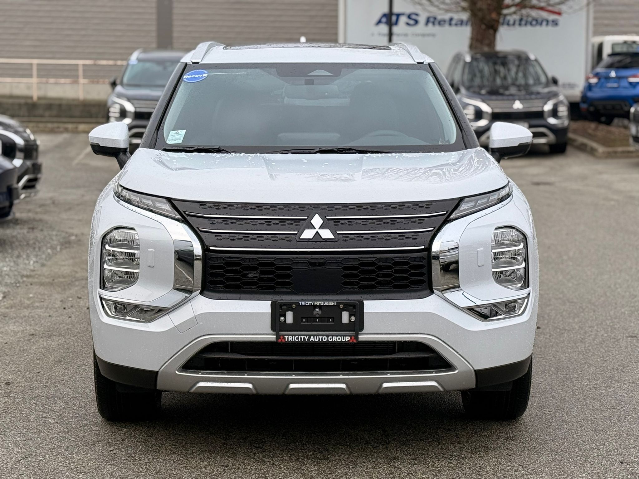 2025 Mitsubishi Outlander PHEV