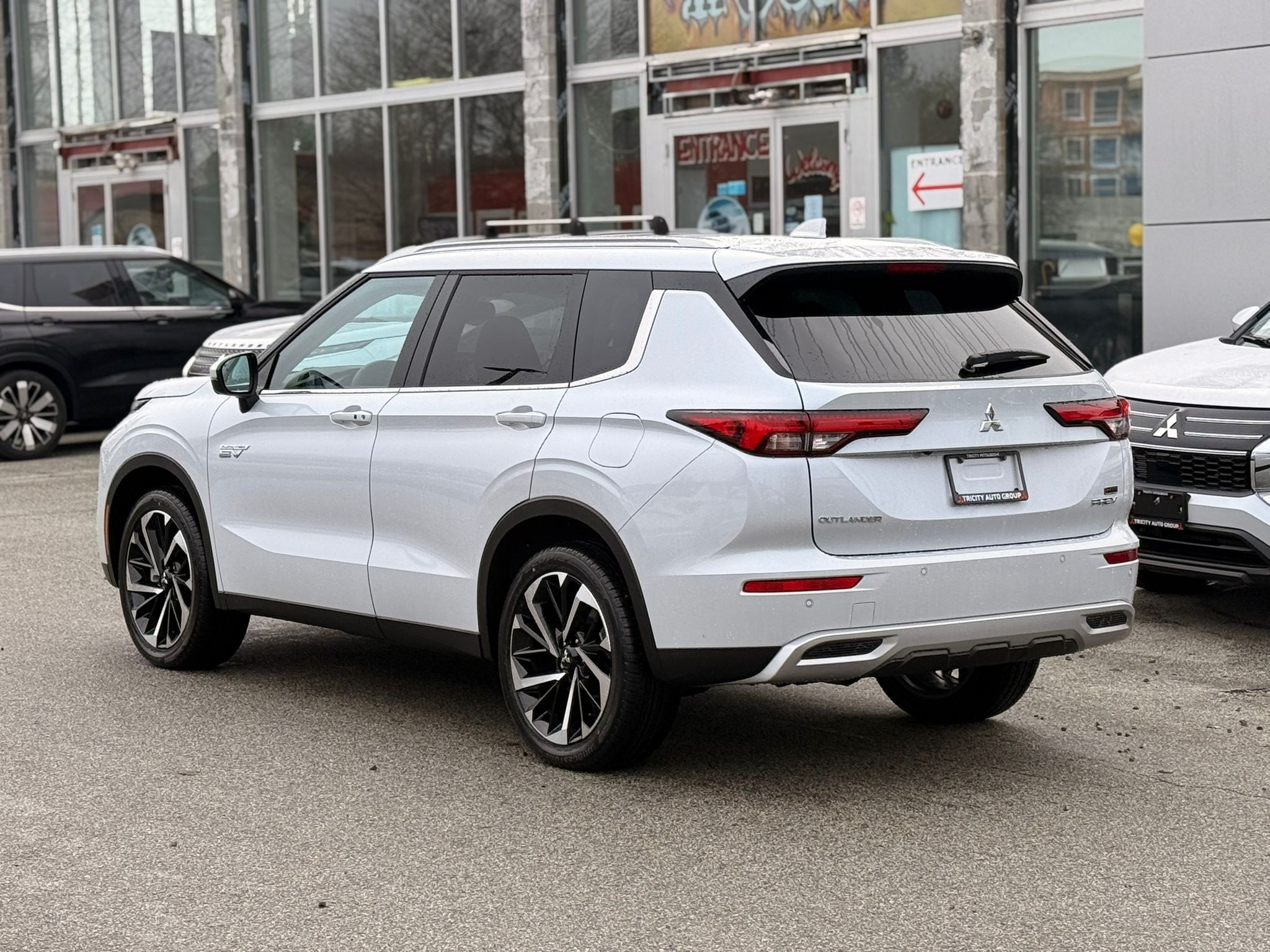 2025 Mitsubishi Outlander PHEV