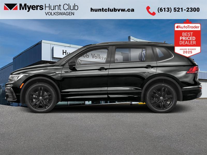 2022 Volkswagen Tiguan Comfortline R-Line Black