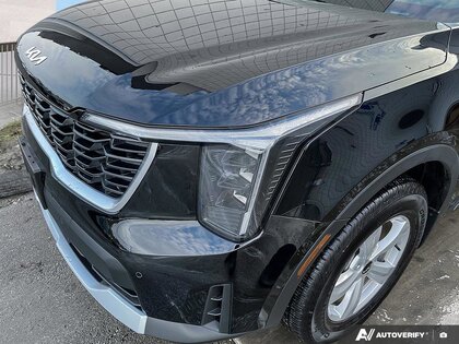 used 2025 Kia Sorento car, priced at $39,987
