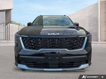 used 2025 Kia Sorento car, priced at $39,987