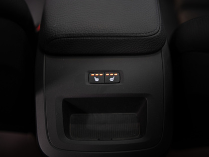 used 2021 Volvo XC60 car, priced at $35,900