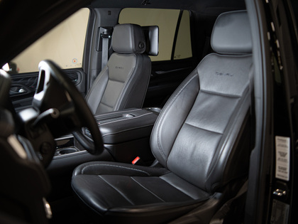 used 2024 GMC Yukon car, priced at $79,900