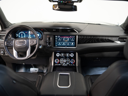 used 2024 GMC Yukon car, priced at $79,900