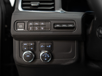 used 2024 GMC Yukon car, priced at $79,900